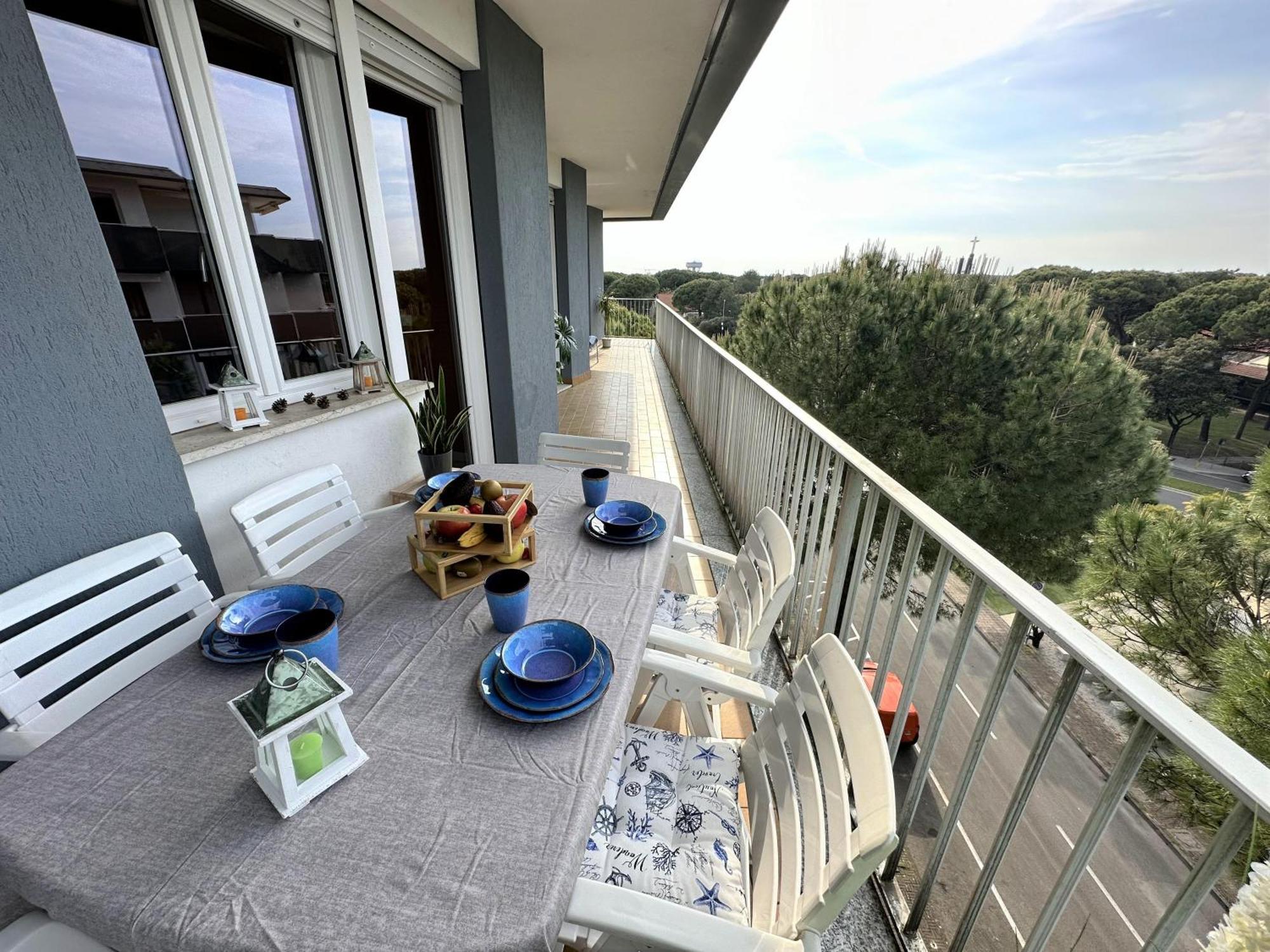 Residence Oceanico Lignano Sabbiadoro Bagian luar foto
